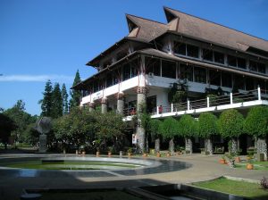 kampus ITB Bandung